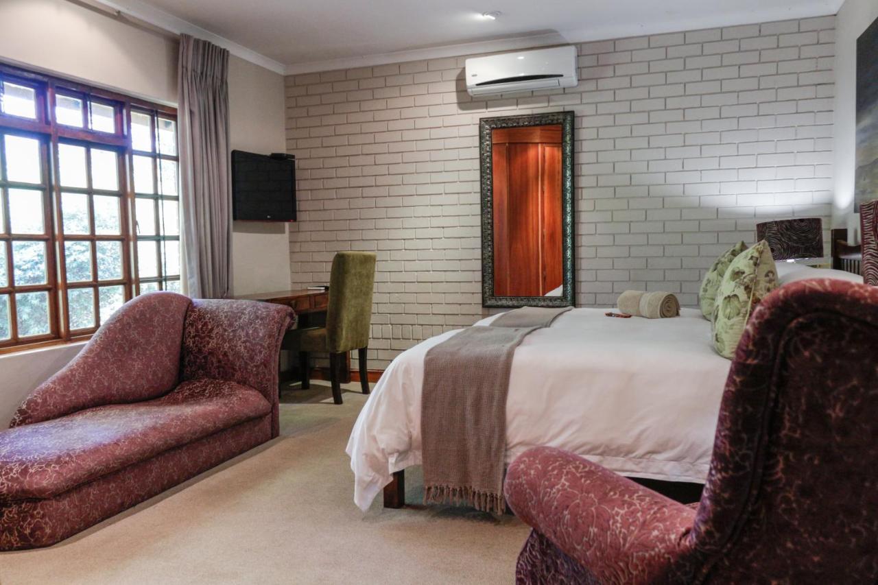 25 On Catherine Pretoria Exterior foto